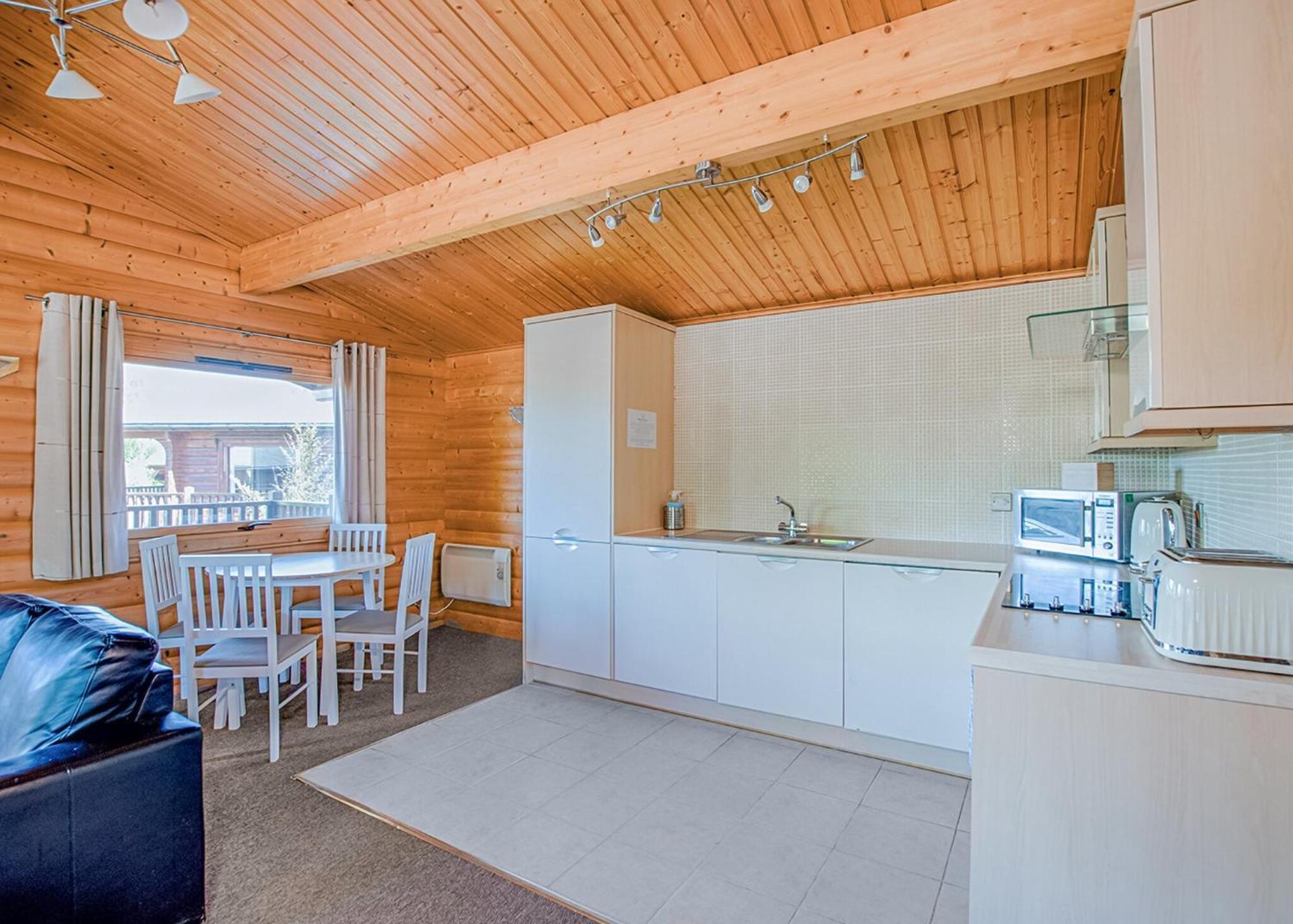 Fingle Glen Lodges Whitestone الغرفة الصورة